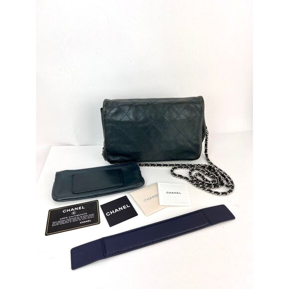 Chanel Quilted Lambskin Stitched Wallet on a Chain Crossbody Bag - Picture 9 of 15